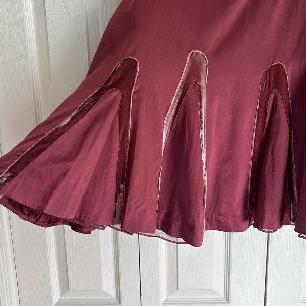 Anthropology Odille Silk and Velvet Circle Skirt. Size 14 - Picture 2 of 6